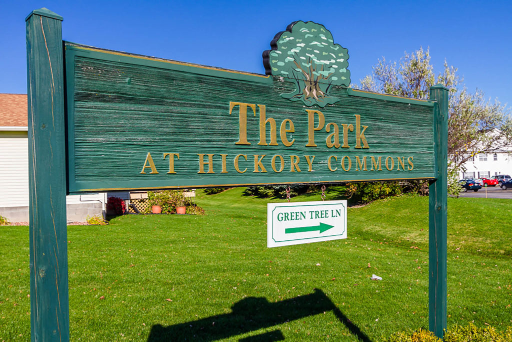 Sign | The Park at Hickory Commons