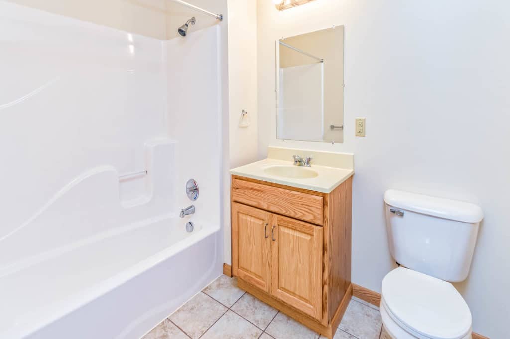 Bathroom | Laurel Ridge